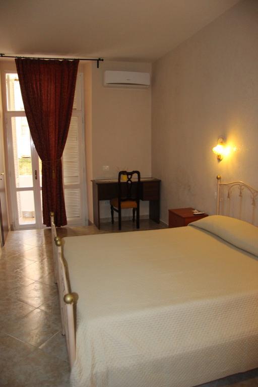 San Gaetano Bed Bed and Breakfast Neapel Rum bild